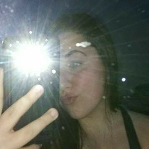 Meet your Posher, Sierra